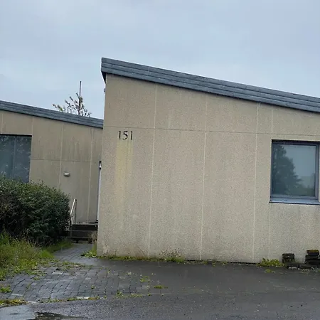 Room For Share Reykjavík Exterior photo